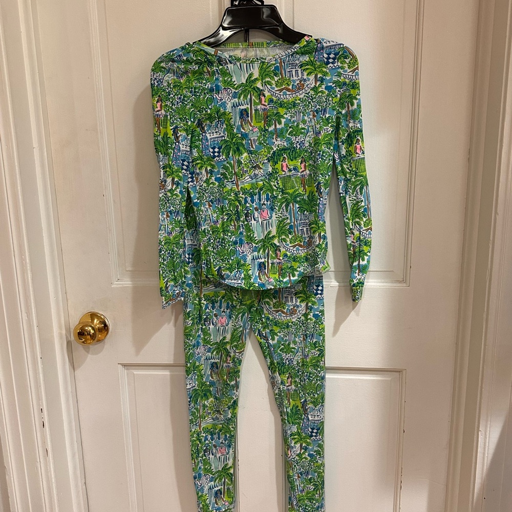 Lilly Pulitzer Green and Blue Pajama Set Tropical Print